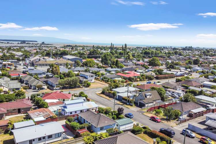 4 Manson Avenue Stoke_19