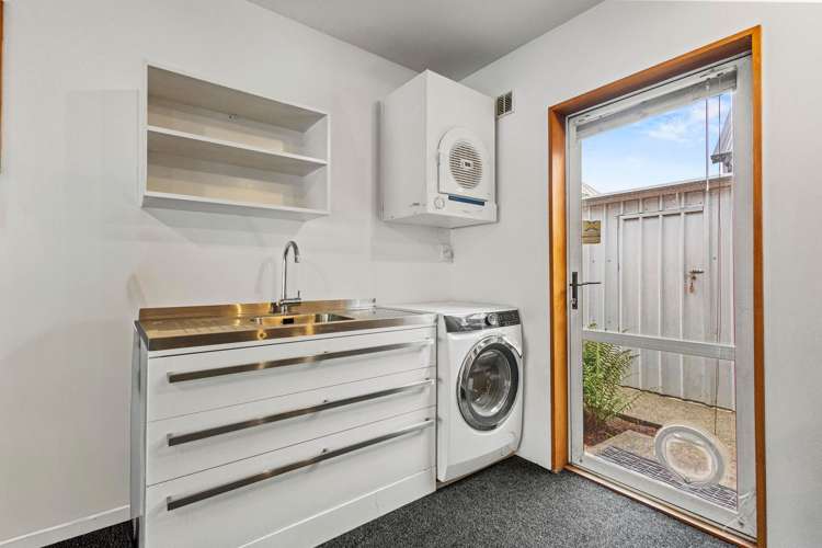 2/3 Creyke Road Fendalton_22