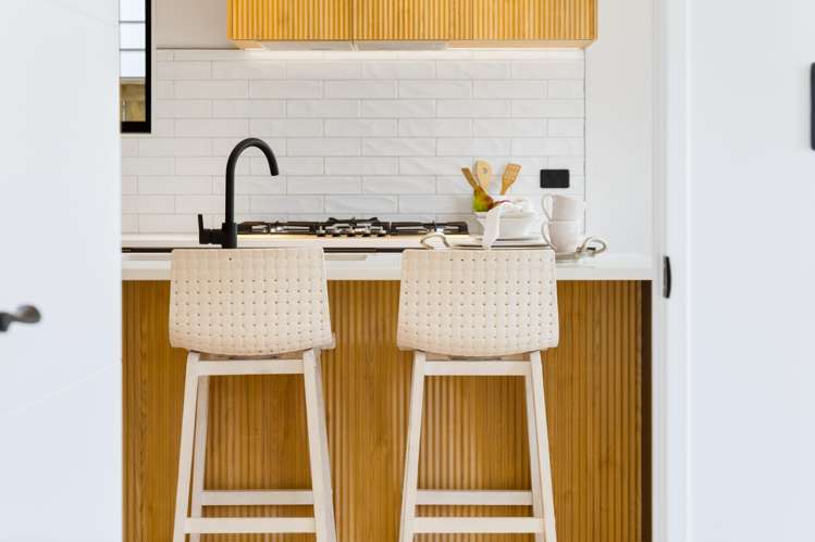 386 Te Taruna Drive Milldale_17