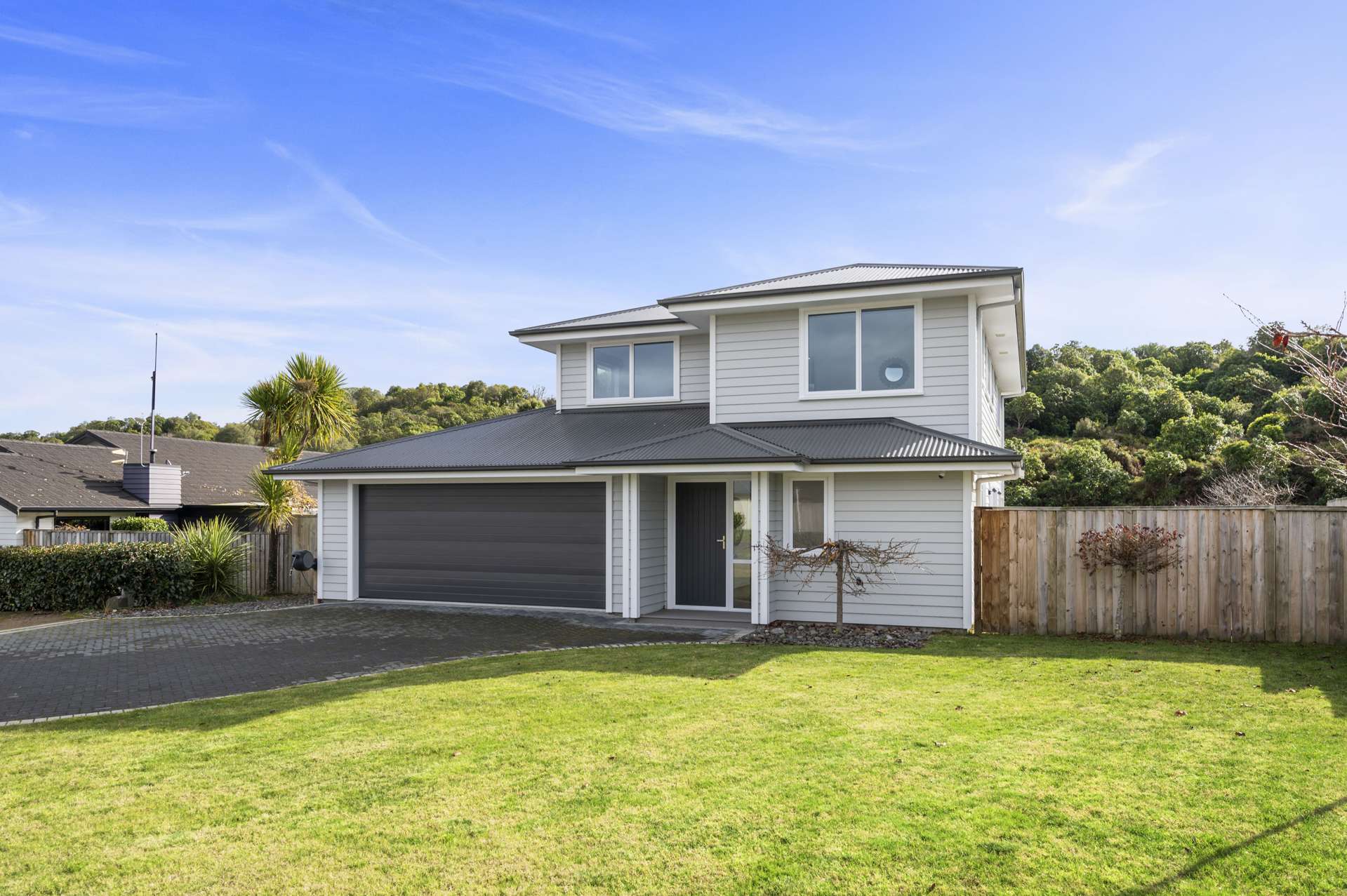 42 Pukeko Way Kinloch_0