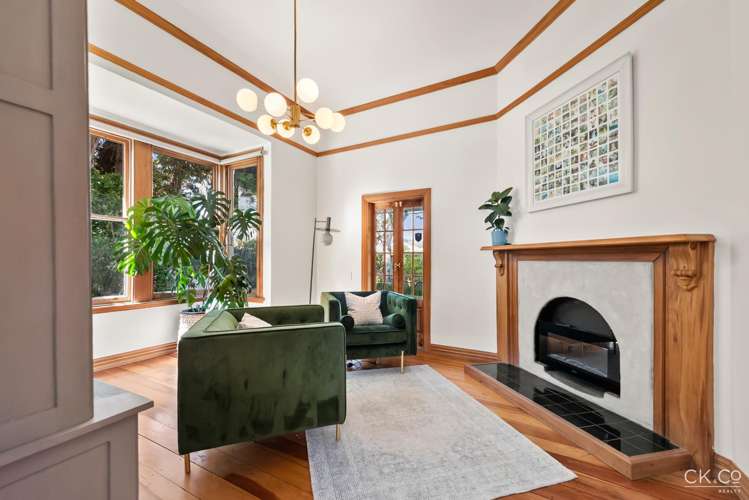 2 Barton Road Heretaunga_5