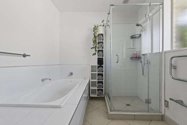 22 Paget Drive Woodend_26