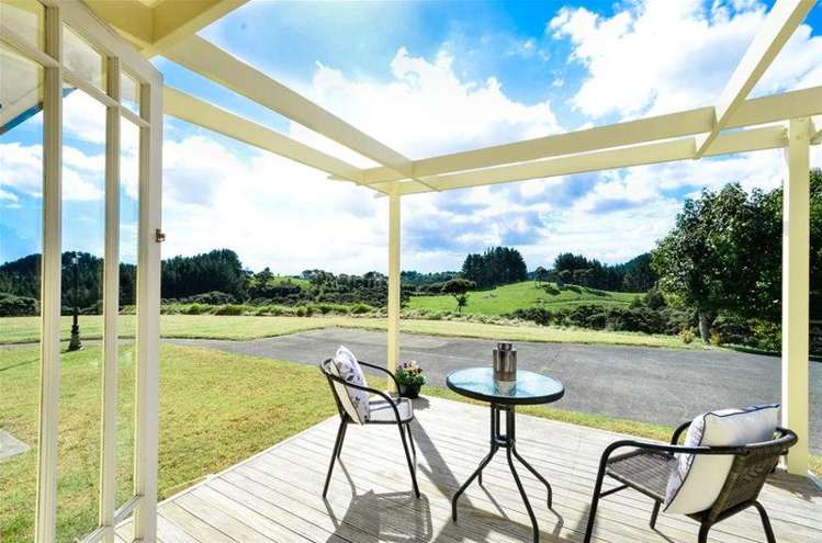 6 Steed Road Waitakere_6