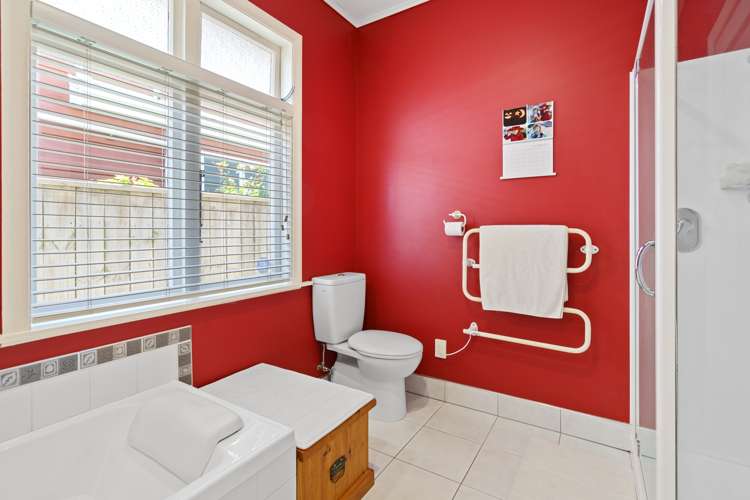 7 Marine Parade Eastbourne_10