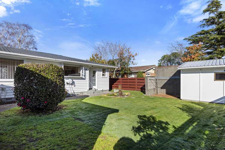 51 Holdsworth Avenue Trentham_15