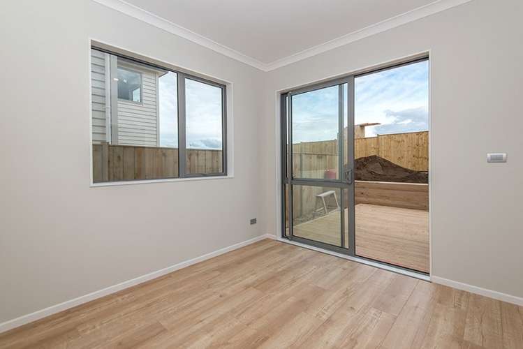 21 Eastfield Avenue Flat Bush_15