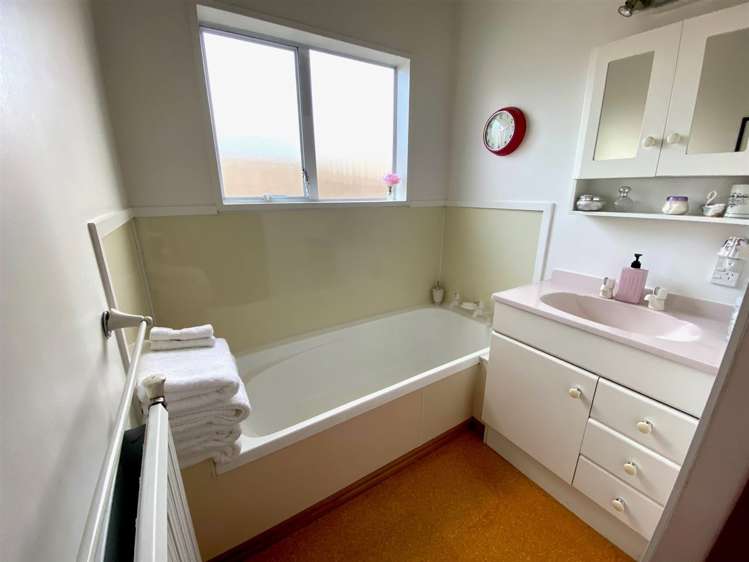 12 Henley Drive Balclutha_21