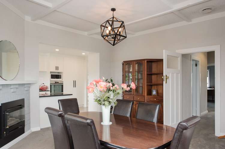 55 Lake Crescent Hamilton Lake_6