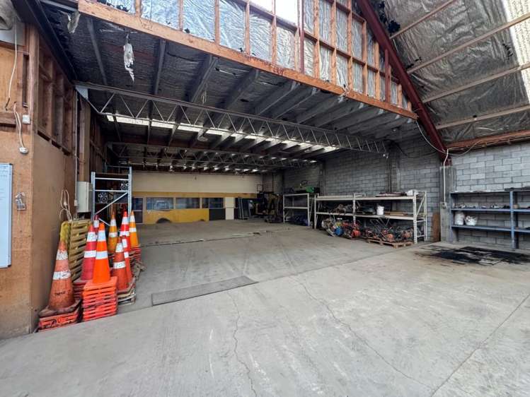410-412 Tremaine Avenue Takaro_9