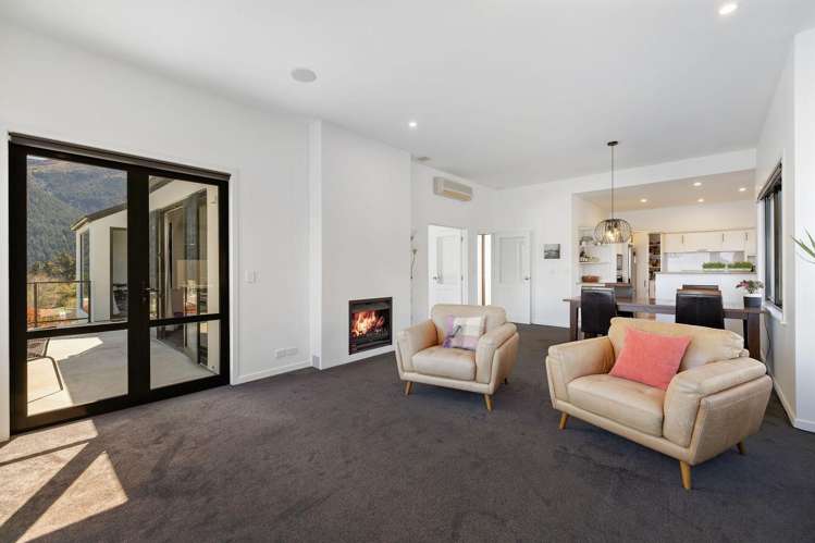 56A Belfast Terrace Queenstown Hill_10