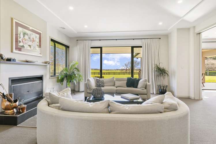 195 Batty Road Kingseat_17