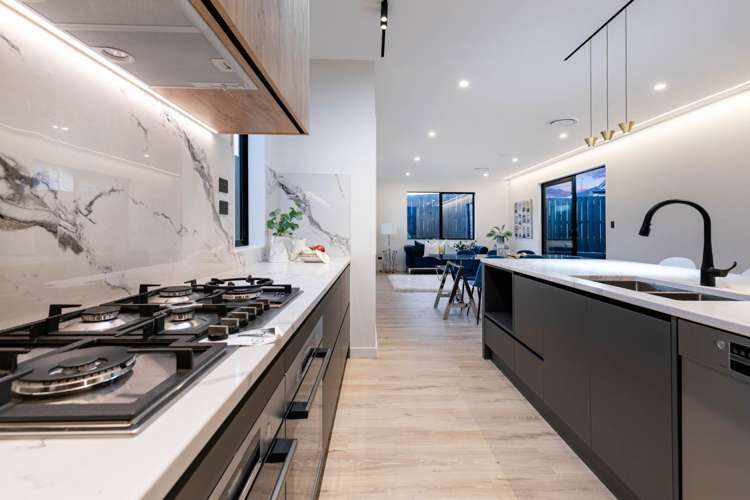 39 Matahae Crescent Wainui_7