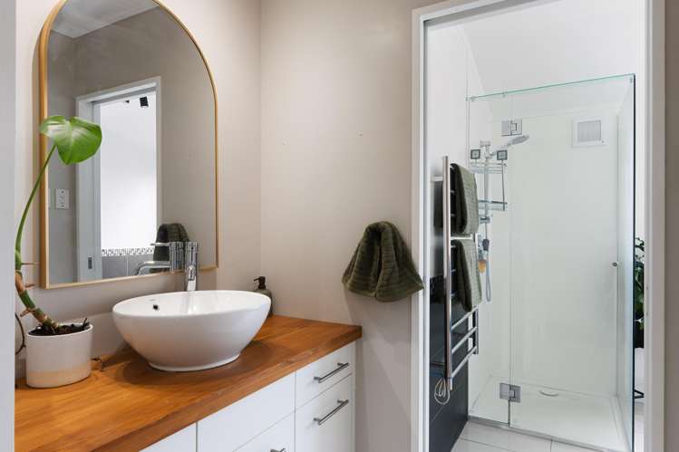 483 Nelson Road Lytton West_9