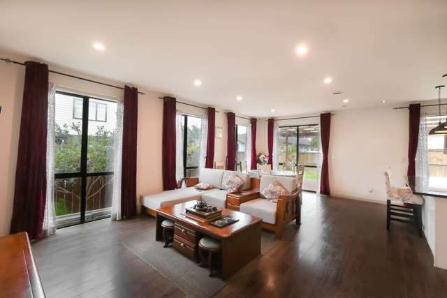 12 Springside Drive Flat Bush_1