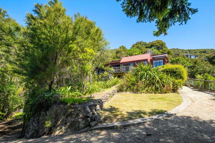 542 Moetapu Bay Road Marlborough Sounds_32
