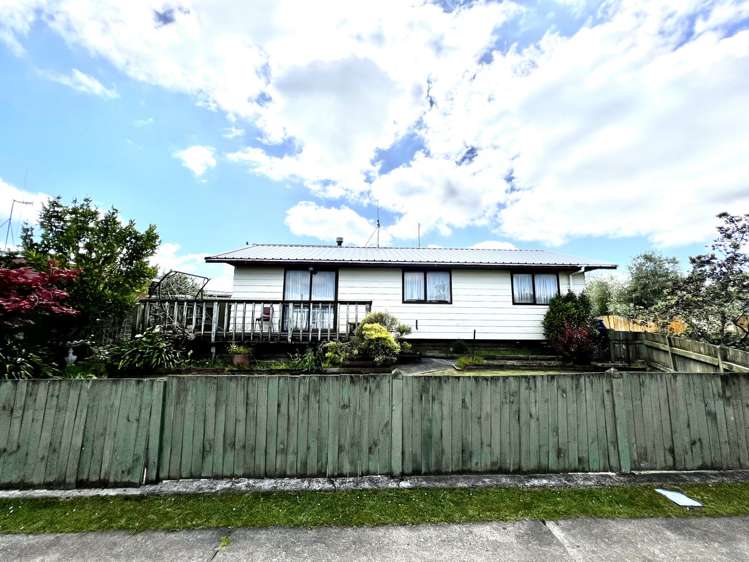 5 Peter Hall Drive Kelvin Grove_16