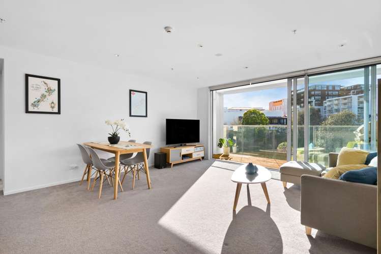 411/15 Rendall Place Eden Terrace_14