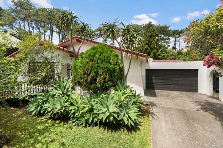 5 Longwood Place Forrest Hill_17