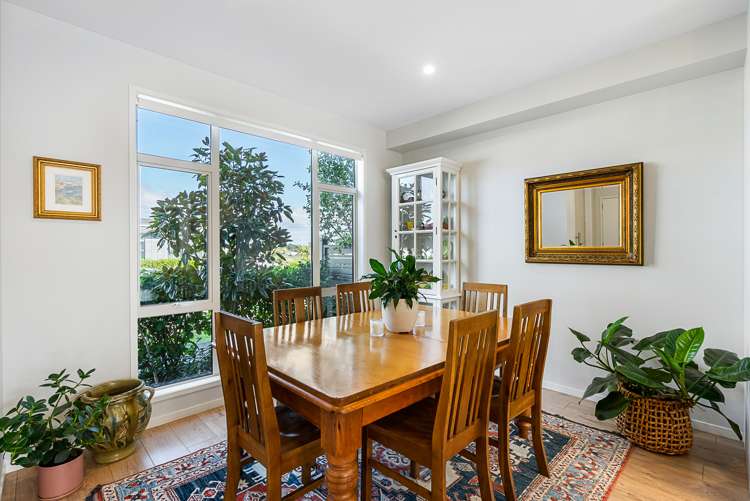 142 Seventh View Avenue Beachlands_9