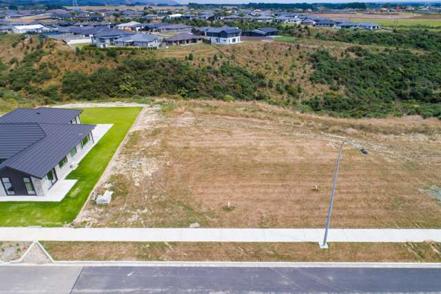 83 Atlantic Drive Fitzherbert_1