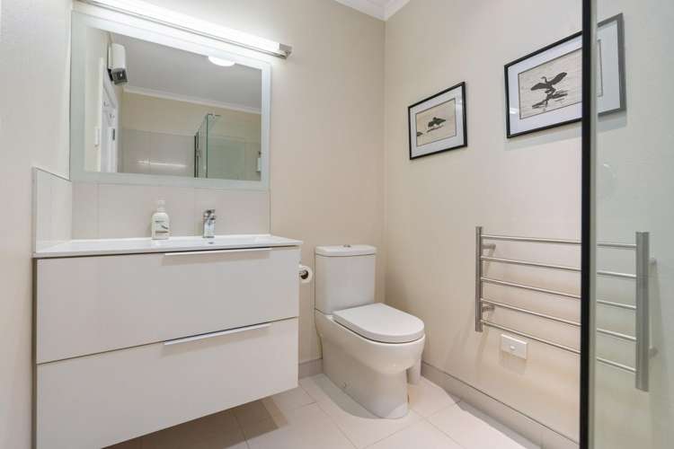 11 Howard Street Macandrew Bay_24