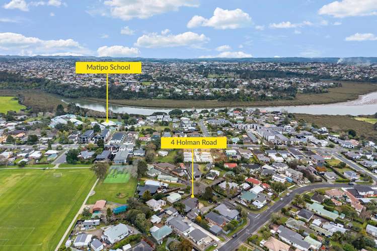 4 Holman Road Te Atatu Peninsula_28