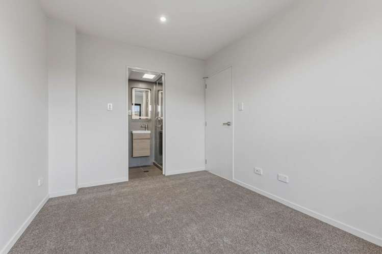 16 Vista Estate Boulevard_5