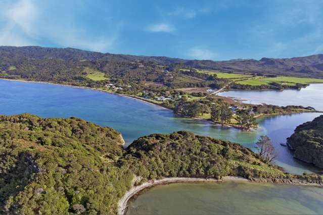 51 Wharariki Road Puponga_3