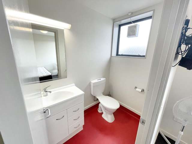 604/35 Abel Smith Street 2185_4