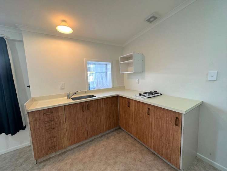 8 Ingestre Street 1235_24