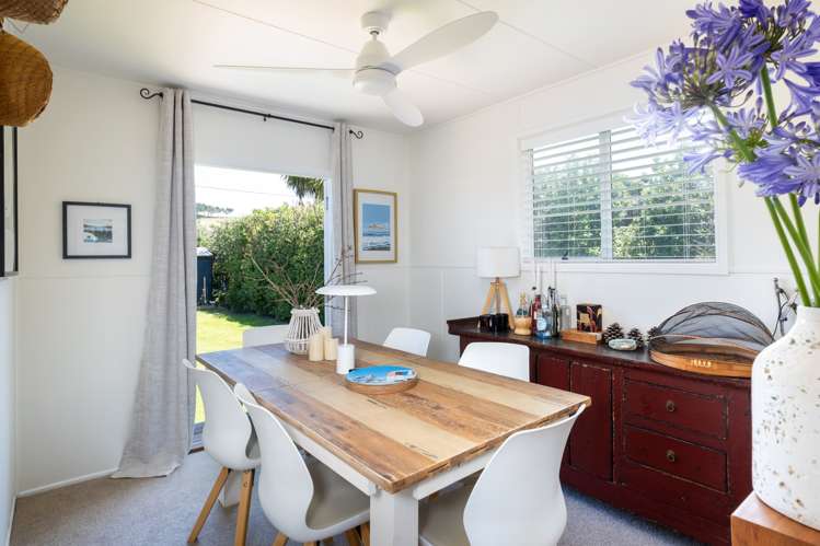 116 Harper Road Waimarama_10