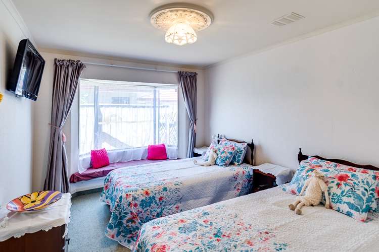 10 Knightsbridge Place Taradale_14