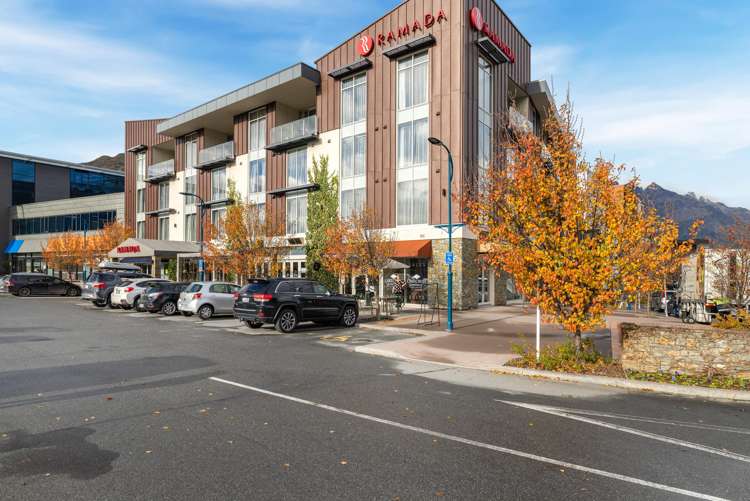 Unit 115 Ramada Remarkables Park, 24 Hawthorne Drive_0