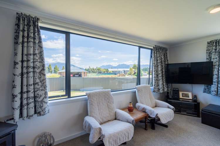 18 Orbell Crescent Te Anau_10