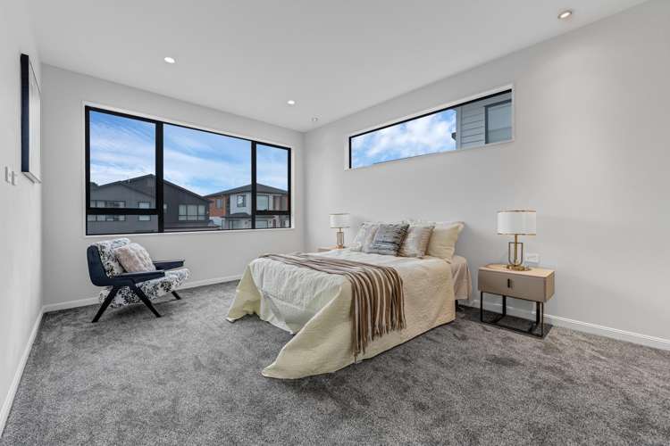 12 Greenstead Close Flat Bush_25