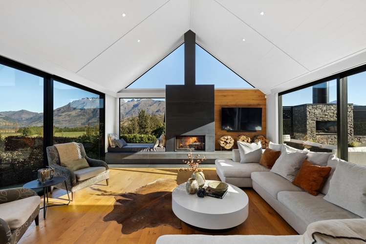 8 Arran Lane Jacks Point_21