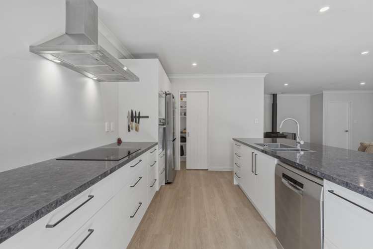 11 Walter Place Kirwee_5