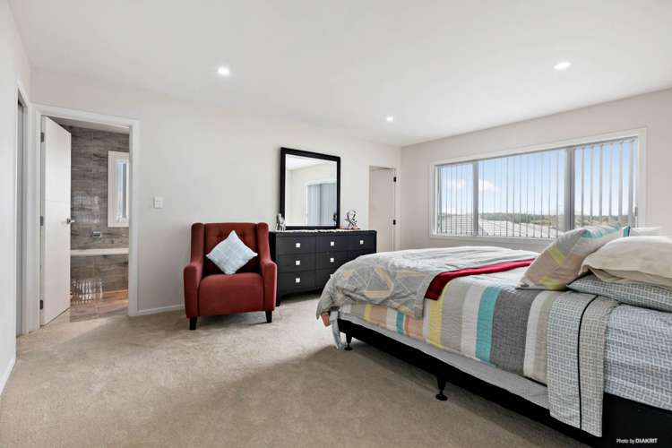 27 Mcquoids Road Flat Bush_10