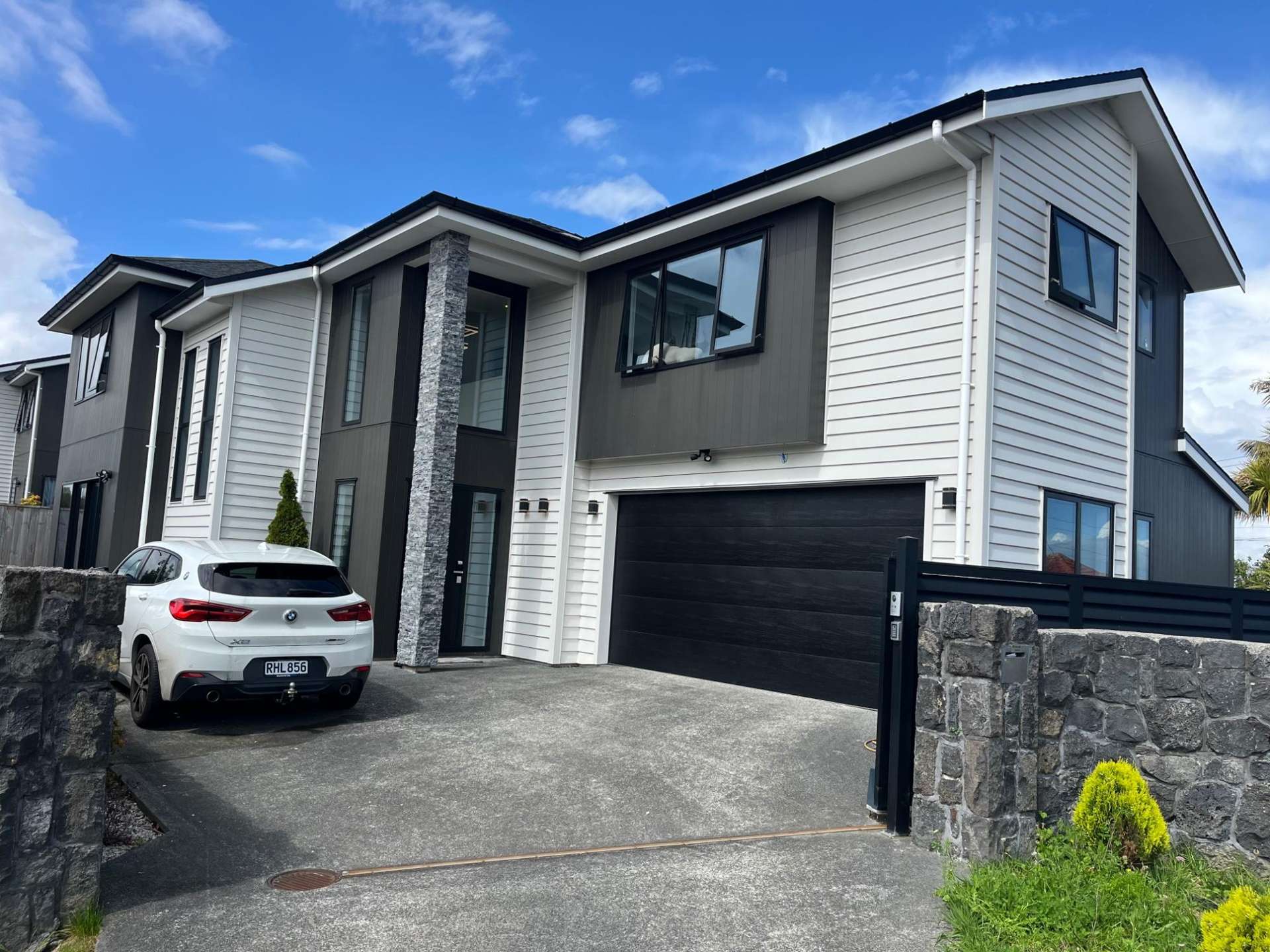  10 Kelsey Crescent Hillsborough_0