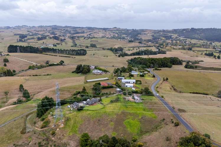 22 Falls Road Hunua_26