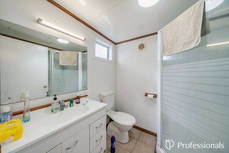 78 Hyde Street Wainuiomata_10