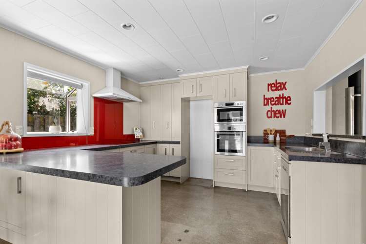 37 Ngarimu Crescent Taradale_10