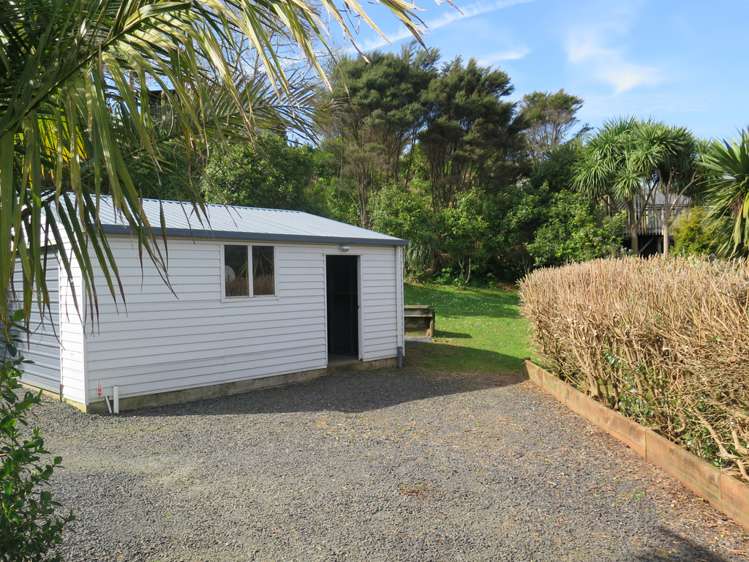19 Tutchen Avenue Raglan_21