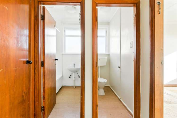 18 Doon Street Mosgiel_12