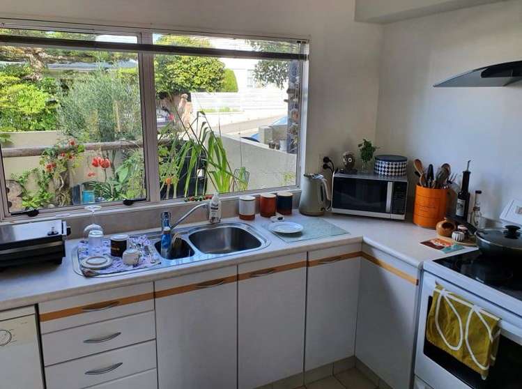 3/20 Thompson Street Mount Cook_10