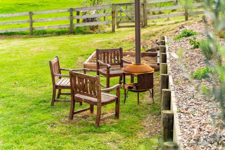 581 Lawrence Road Kaiwaka_29