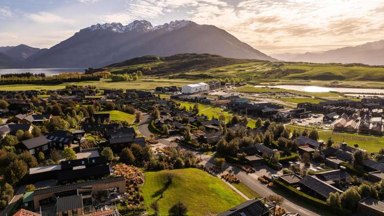 11 Rannoch Drive Jacks Point_17