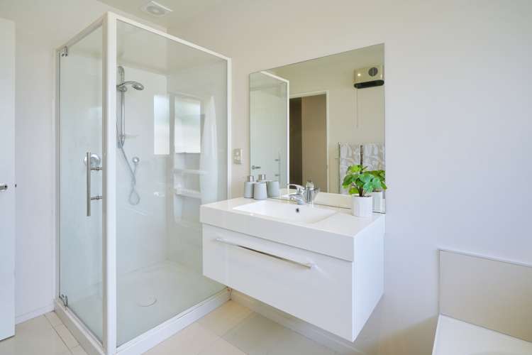 3 Eaton Place Lincoln_16