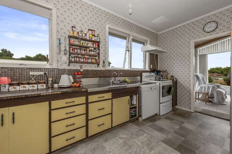 347 Cobham Drive Hillcrest_4