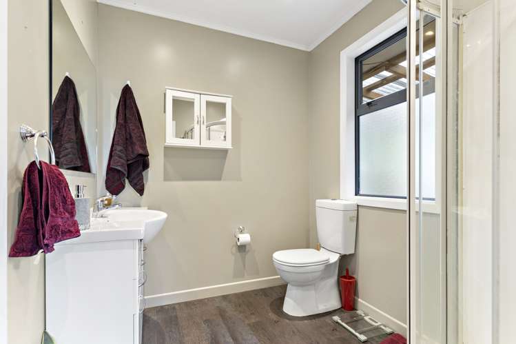 2 Vivian Street Solway_8